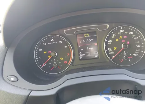 2018 Audi Q3 2.0T Premium/2.0T Sport Premium z USA, uszkodzony, nr VIN WA1JCCFS5JR030088